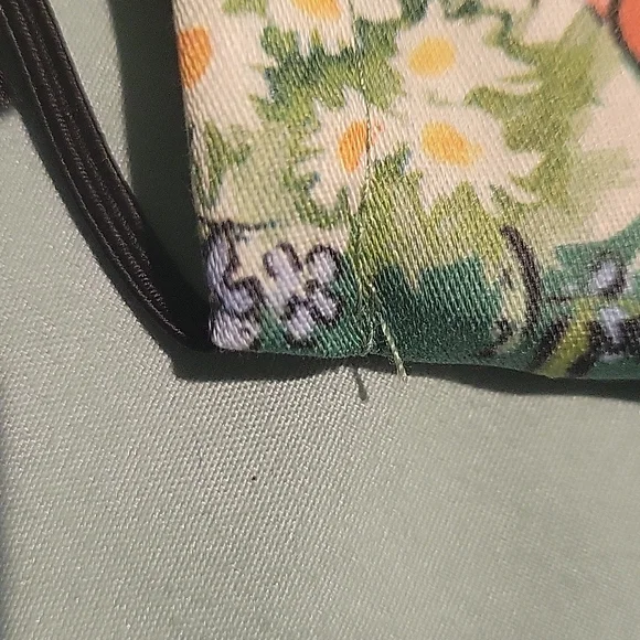 Mask - Picture 4 of 4